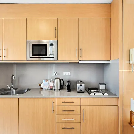 Guestready - Cosy Near Arrabida Shopping